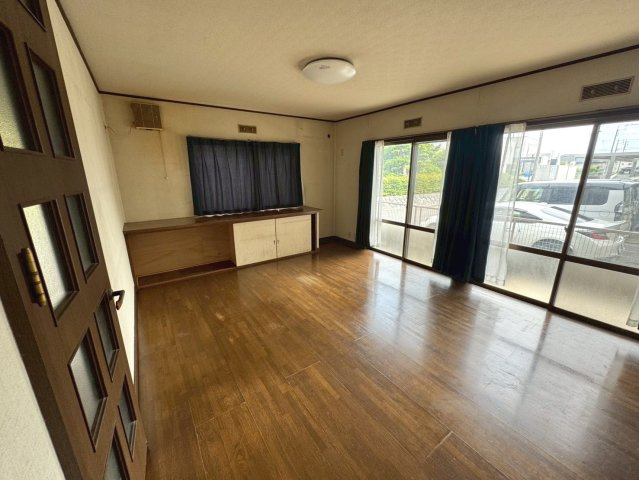 中古戸建　大垣市中川町4丁目　昭和63年築の洋室