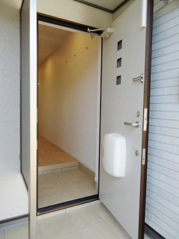 ブラン　仲之畑　　刈谷市近郊の賃貸はクラスホーム刈谷店の玄関|シンプルで使いやすい玄関です