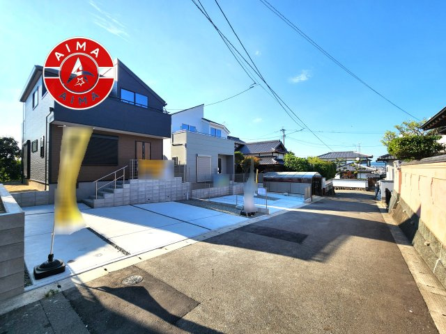 大野城市南ケ丘3丁目第1-2棟（1号棟）の前面道路含む現地写真|見学の時間などお気軽にお問い合わせ下さい。