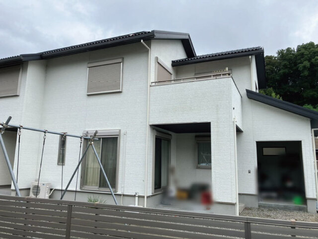 「LDK22帖の大空間」土佐市蓮池　中古一戸建ての外観|白を基調とした、清潔感あふれる美しい佇まい☆