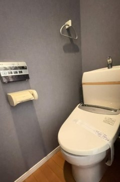 横浜市泉区下飯田町のアパートのトイレ
