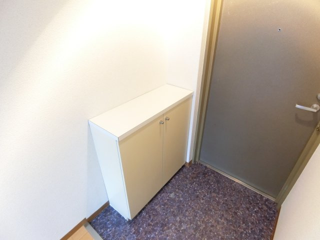 サンピア南茨木の玄関