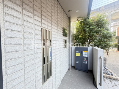 【エントランス】 | メゾン・デュ・ボヌール天王寺南・旭化成ヘーベルメゾンHEBEL HAUS | 毎日通るエントランスはこのようになっています