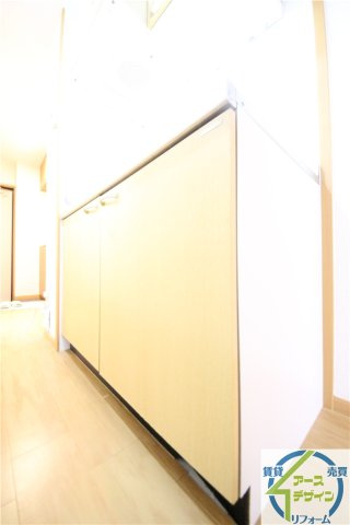 クレモナ山手の玄関|※類似部屋