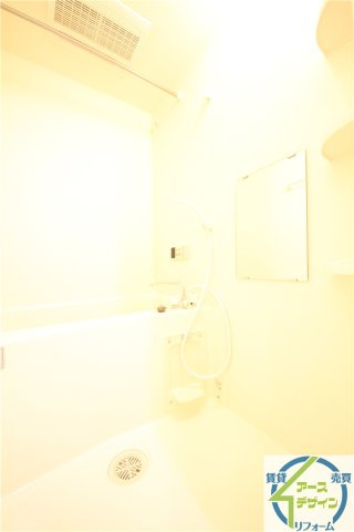 クレモナ山手の浴室|※類似部屋