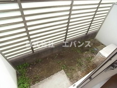 【バルコニー】 | アール・ヴェール | お洗濯にも便利なバルコニー付き