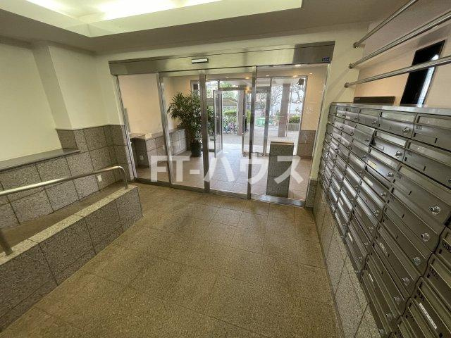 グランドゥールレジデンス田園のロビー