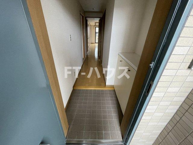 グランドゥールレジデンス田園の玄関