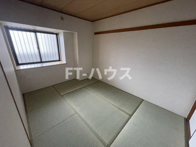 グランドゥールレジデンス田園の和室