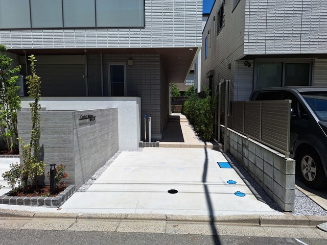 ComfortMaison浦和元町のエントランス