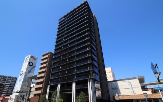 ザ・ライオンズ横川の外観