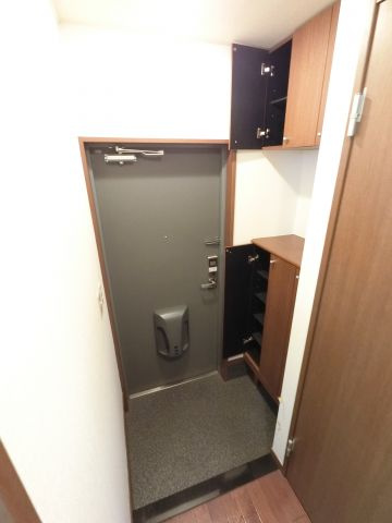 【玄関】