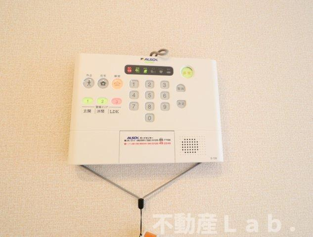 クレスト新地のセキュリティ
