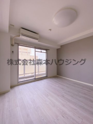 【洋室】 | 　ウェルネス三界 | おしゃれな洋室です