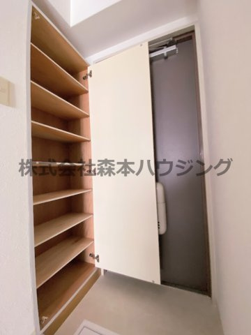 【収納】 | 　ウェルネス三界 | シューズクローゼットついてます