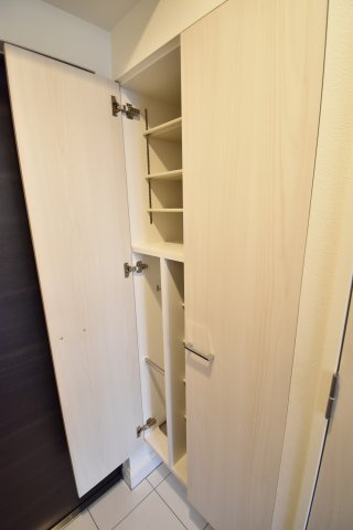 エンクレスト博多GATEの収納