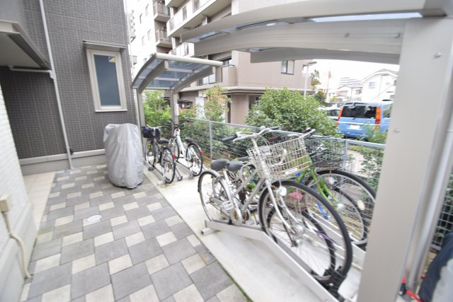 リビングＮＫ原木中山のその他共用部分|駐輪場があります