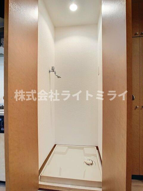 ルート四谷三丁目の設備|室内洗濯機置場 