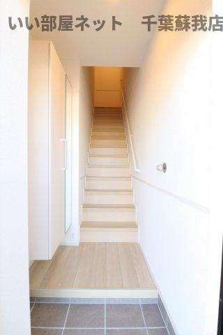 ドゥー・メゾン桜木の玄関|収納もある玄関です