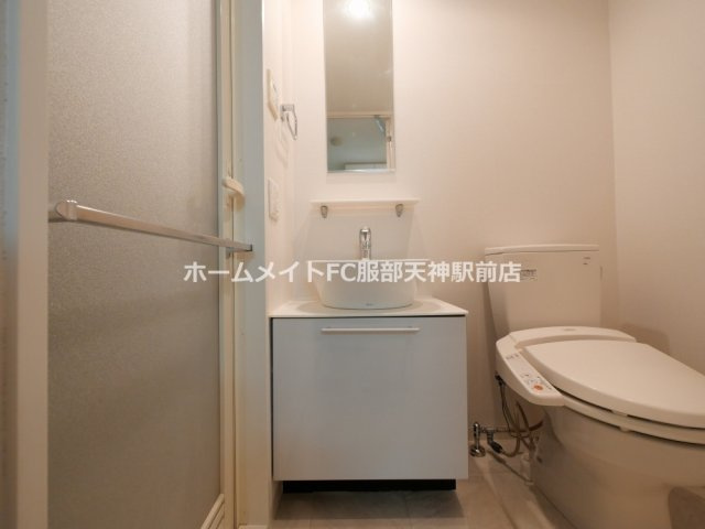 プラウドフラット新大阪の洗面所