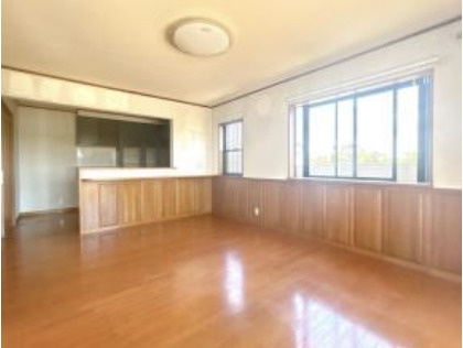 【居間・リビング】 | 加須市芋茎　中古戸建