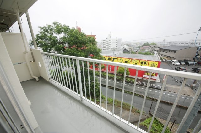 サンハイツのバルコニー