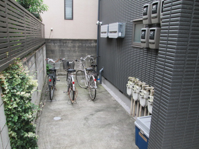 メゾン松露(メゾンショウロ)のその他共用部分|敷地内駐輪場