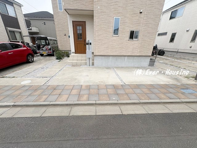 戸建 東久留米市下里６丁目の駐車場