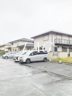 【駐車場】 | サンマリッチ | 駐車場です。