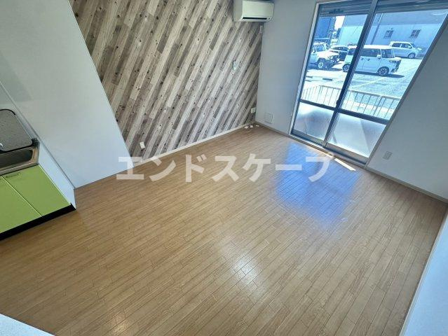クレシェンテ　Cの居間・リビング|高崎、前橋のお部屋探しはエンドスケープまで！お客様の理想お聞かせ下さい♪