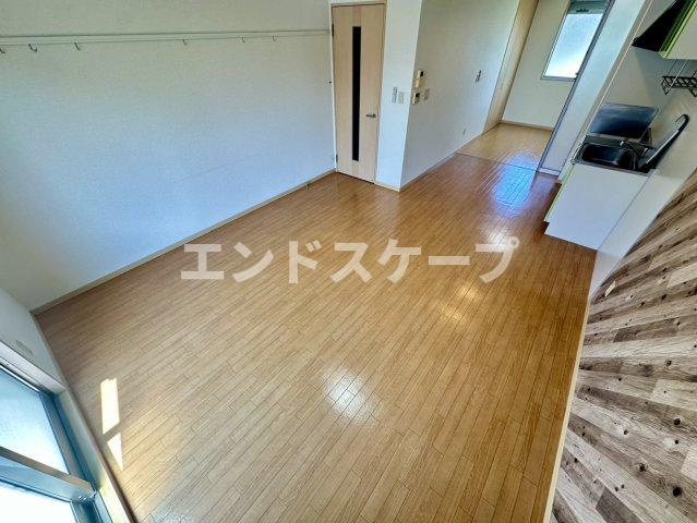 クレシェンテ　Cの居間・リビング|高崎、前橋のお部屋探しはエンドスケープまで！お客様の理想お聞かせ下さい♪