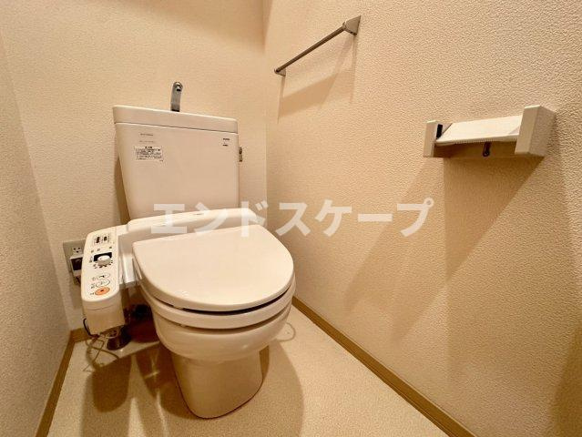 クレシェンテ　Cのトイレ|高崎、前橋のお部屋探しはエンドスケープまで！お客様の理想お聞かせ下さい♪