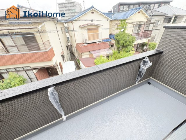明石市魚住町西岡　全1棟　新築戸建のバルコニー|【ホームページに現地動画掲載中】●年中無休：当日予約可●バルコニーの屋根は８万円から設置できます。