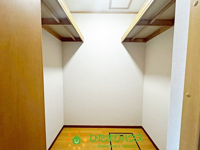 久喜市久喜東4丁目　中古一戸建ての収納