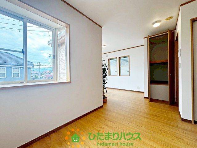 久喜市久喜東4丁目　中古一戸建ての居間・リビング
