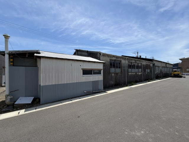 磐田市上新屋貸工場の外観