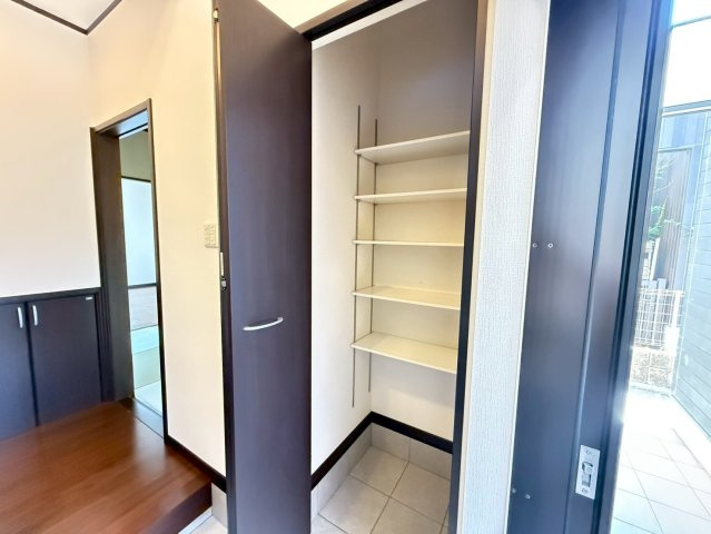 泉佐野市中庄　中古戸建の収納
