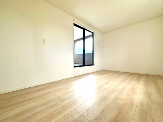 クレイドルガーデン高岡市荻布新町　第４