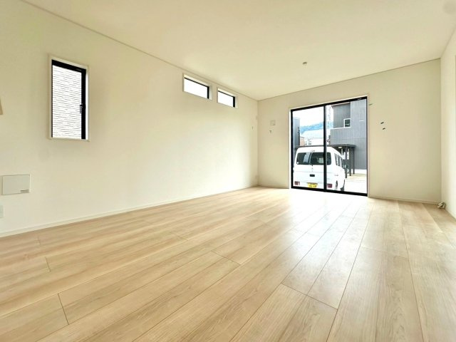 クレイドルガーデン高岡市荻布新町　第４