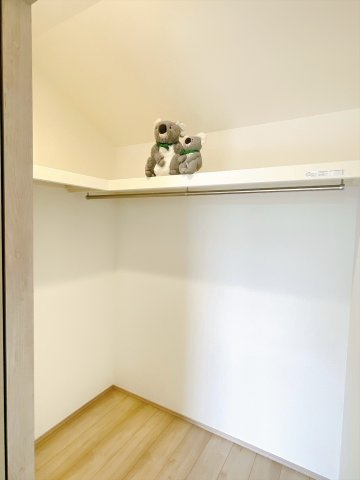 【収納】 | 高崎市片岡町2丁目　新築住宅 | 家族それぞれの持ち物をしっかりしまえる収納スペースを確保。ウォークインクローゼットがあるのでいつでもお部屋広々、気持ちよく過ごせます。						
