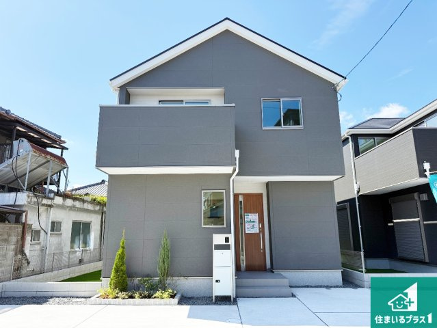 大阪狭山市茱萸木　第1期　新築一戸建ての外観|安心の10年保証！外観を美しく保ち、雨水で汚れを落とします！気になることがありましたら、お気軽にお問い合わせください！