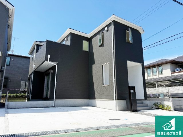 大阪狭山市茱萸木　第1期　新築一戸建ての外観|お客様に長く安心して住んでいだだける事にこだわった家づくり！住んでからのアフターサービスにもしっかりと取り組んでいます！