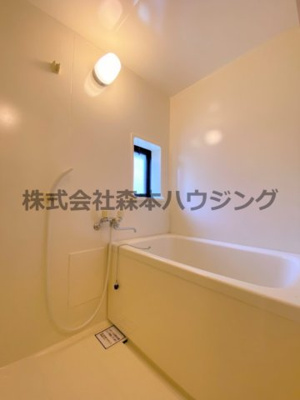 【浴室】 | 　サニーハイツ香里園 | ゆったり過ごせるお風呂です