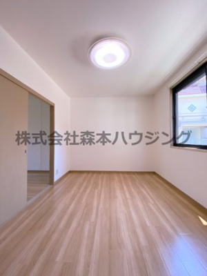 【居間・リビング】 | 　サニーハイツ香里園 | きれいな居間です