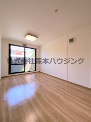 【洋室】 | 　サニーハイツ香里園 | 明るい洋室です