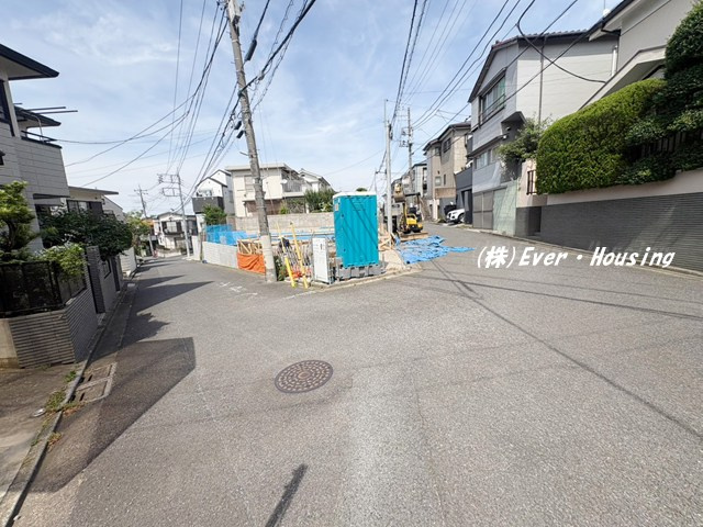 戸建 練馬区東大泉２丁目の前面道路含む現地写真