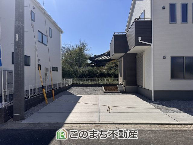 LiveleGarden.S下野市上大領の駐車場|カースペースは並列２台分ございます！