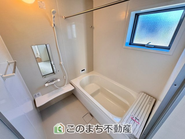LiveleGarden.S下野市上大領の浴室|同社施工物件の写真です。※建具やフローリング、その他仕様が異なる場合がございます。