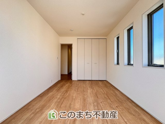 LiveleGarden.S下野市上大領の洋室|南向きで陽当たりの良い洋室♪風通しもよく快適です☆