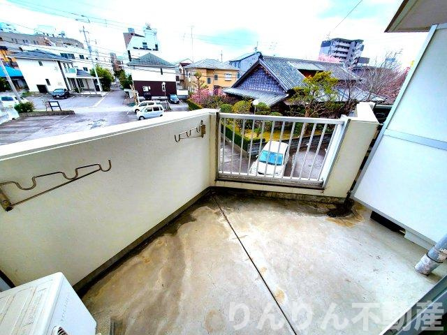 【バルコニー】 | エクセルかちどき橋 | バルコニーからの眺めを楽しみながら食事をしませんか